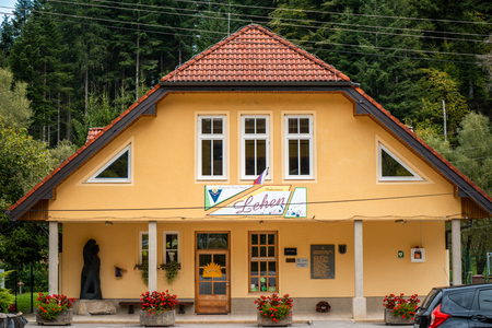 Podružnična šola Lehen - vrtec